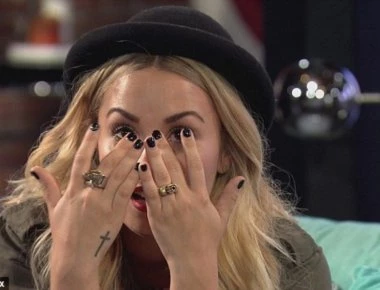 Σοκάρει η αποκάλυψη για σταρ: «Αν δεν ζητήσει βοήθεια μπορεί να πεθάνει»